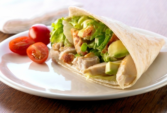 Dieta dla aktywnych zimową porą Styl życia, LIFESTYLE - Szusowanie na stoku, jazda na łyżwach, bieganie, nordic walking – sporty uprawiane zimową porą to nie tylko świetna zabawa, ale także sposób na utrzymanie dobrej kondycji przez cały rok.