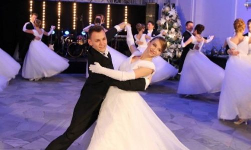 Debiutantki zatańczą charytatywnie