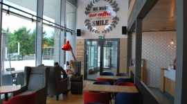 COSTA COFFEE z trzema nowymi kawiarniami