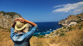 Wakacyjny wypoczynek bez niespodzianek Styl życia, LIFESTYLE - Hotel tuż nad morzem czy górska chata? W Polsce czy za granicą? Zorganizowane wczasy czy wyjazd na własną rękę? To najczęstsze pytania, które zadajemy sobie planując podróż.