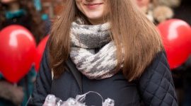 Pomagaj wraz z OSHEE i SZLACHETNĄ PACZKĄ Styl życia, LIFESTYLE - Marka OSHEE – specjalnie dla programu SZLACHETNA PACZKA – przygotuje serię dedykowanych wód i napojów. Ze sprzedaży każdego oznakowanego logotypem SZLACHETNEJ PACZKI produktu firma OSHEE przeznaczy 5% przychodu na wsparcie inicjatywy.