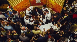 3.edycja Whisky Live Warsaw pod znakiem różnorodności Styl życia, LIFESTYLE - Wystawcy z wielu zakątków świata, goście specjalni, warsztaty food pairingu czy sesje Master Class. Tegoroczna edycja Whisky Live Warsaw była pod wieloma względami wyjątkowa. Wygląda na to, że na krajowym rynku wyrosło prestiżowe wydarzenie dla prawdziwych koneserów tego trunku.