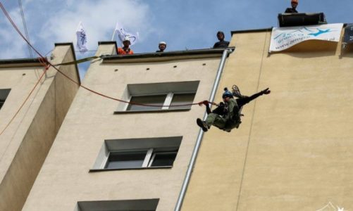 Wyjątkowy Prezent zachęca do skoku dla WOŚP