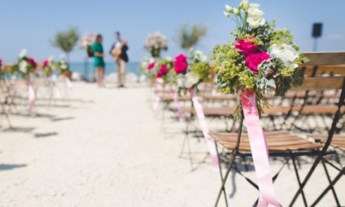 6 niezawodnych pomysłów jak wybrać muzykę na wesele