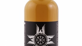 Limitowane edycje FLOKI już w Polsce Styl życia, LIFESTYLE - Islandzkie korzenie i mitologia – limitowane edycje alkoholi z destylarni Eimverk Distillery właśnie zawitały do Polski.