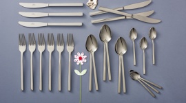 GERLACH, CHODZIEŻ I PIONEER W LIDLU Styl życia, LIFESTYLE - W ofercie znajdzie się m.in. porcelanowy zestaw kawowy i obiadowy czy komplet wysokiej jakości garnków i sztućców. Po raz pierwszy w Lidlu pojawią się także słuchawki bezprzewodowe marki Pioneer.