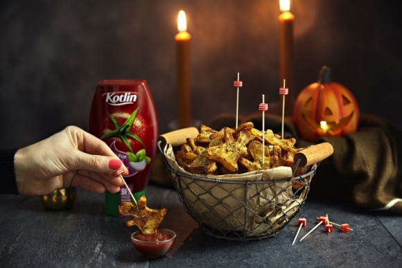 Przepis na udane Halloween! Styl życia, LIFESTYLE - Halloween - impreza, na której spotykają się duchy, zjawy i wampiry zagościła i u nas. Maluchy szukają jak największych toreb na słodycze, a starsi szykują się do wspaniałych imprez.