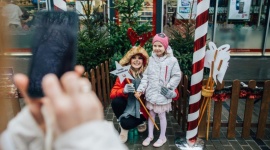 Magiczne mikołajki pełne radości z Vis à Vis Łódź Styl życia, LIFESTYLE - 6 grudnia to dzień, na który czekają wszystkie dzieci i nie tylko. Dzięki atrakcjom przygotowanym tego dnia przez centrum handlowe Vis à Vis Łódź zapamiętają go naprawdę na długo!