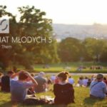 Świat Młodych pod lupą IQS