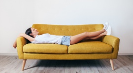 Polacy tracą czas. Na co marnujemy go najczęściej? Styl życia, LIFESTYLE - Marka Lorus w badaniu „Czas ma znaczenie. Opinie i zwyczaje Polaków związane z czasem”, podjęła próbę ustalenia, jak dysponujemy swoim czasem oraz czy jesteśmy z tego zadowoleni.