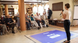 Seniorzy potrzebują aktywizacji, a domy seniora zmiany postrzegania. Problemy społeczne, BIZNES - Polska starzeje się, a czas jaki spędzamy na emeryturze wynosi już nawet jedną czwartą naszego życia. O tym, co zrobić, by do końca naszych dni cieszyć się sprawnością, dyskutowali uczestnicy Dnia Seniora, który odbył się we wrześniu w otwockim Domu nad Świdrem.