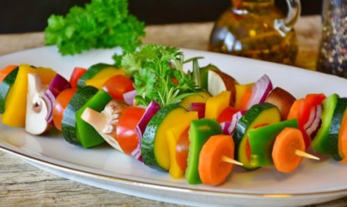 Wegańskie barbecue – czyli jak grillować smacznie i zdrowo?