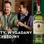 JAMESON KRĘCI Z BARBERAMI